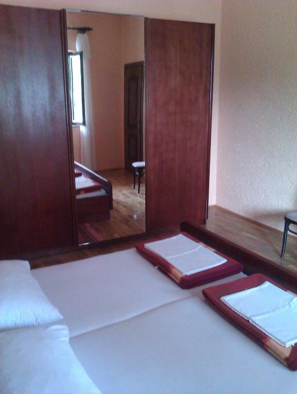 Roza Guest House Senj  Room photo